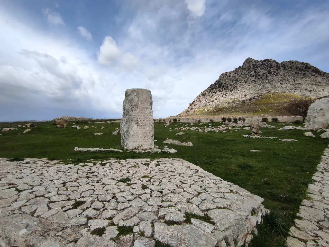 Piana degli Albanesi - Portella della Ginestra